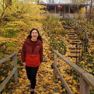 Meet your Posher, Olivia